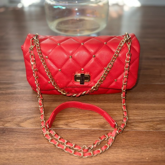 Badgley Mischka Quilted Shoulder Bag - Picture 2 of 6